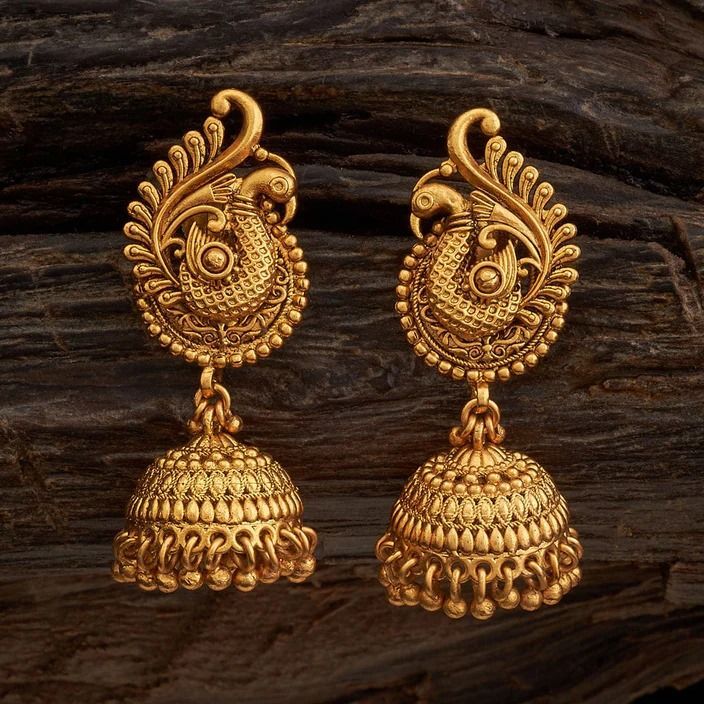 Gold Earrings for beautiful ladies